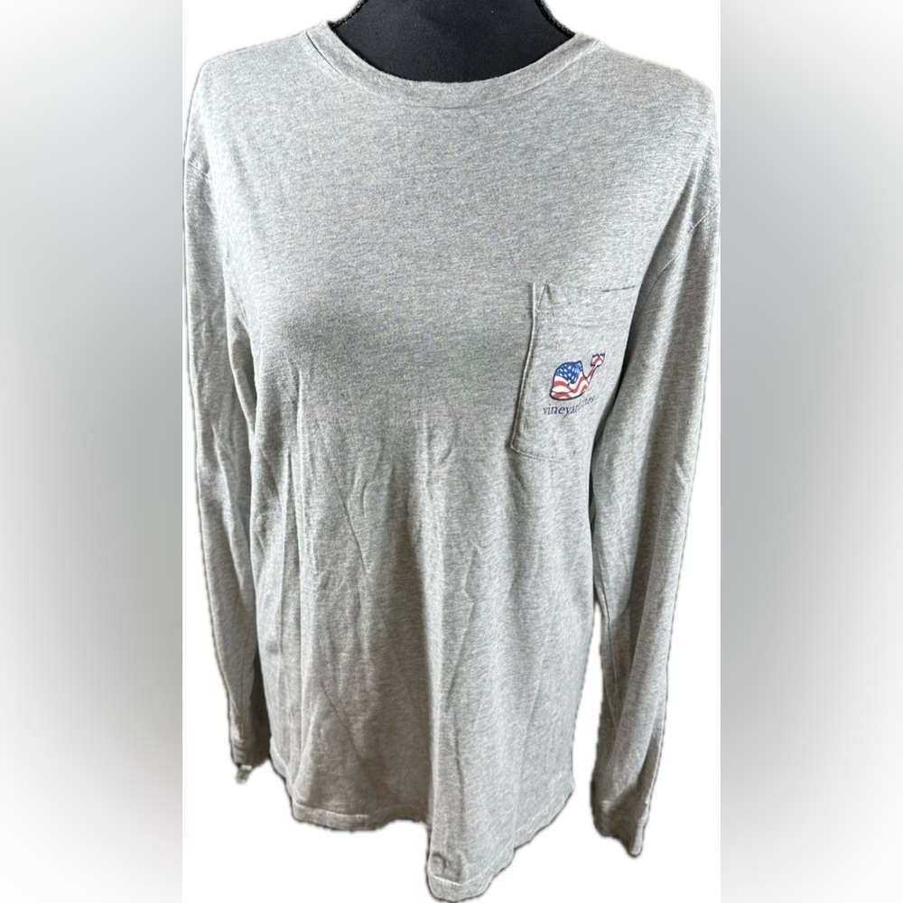 Vineyard Vines Men's Flag Whale Long-Sleeve Pocket Tee. Small. Unisex. Preowned - Picture 4 of 6